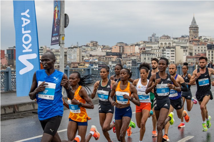 N Kolay İstanbul Yarı Maratonu pazar günü koşulacak -