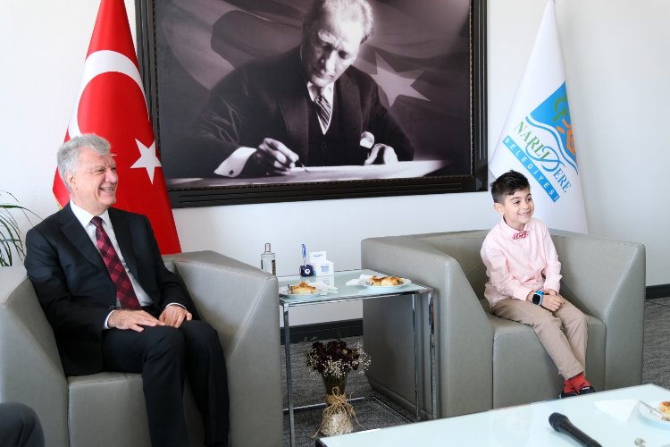 Narlıdere Belediyesi'ne çocuk başkan -