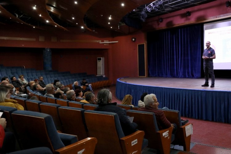 Narlıdereli sakinlere 'afet gönüllüleri' eğitimi -