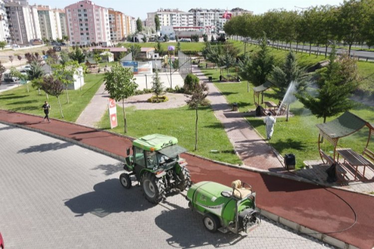 Nevşehir Belediyesi'nden ilaçlama mesaisi -