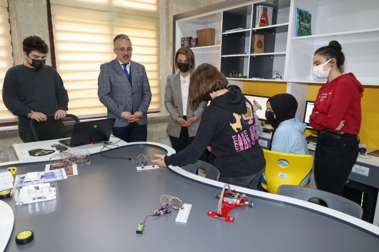Nevşehirli öğrenciler robotik kodlama yarışmasına gidiyor -
