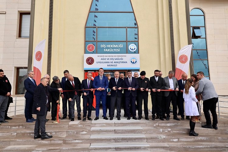 Nevşehir Ağız ve Diş Sağlığı Uygulama Merkezi açıldı -