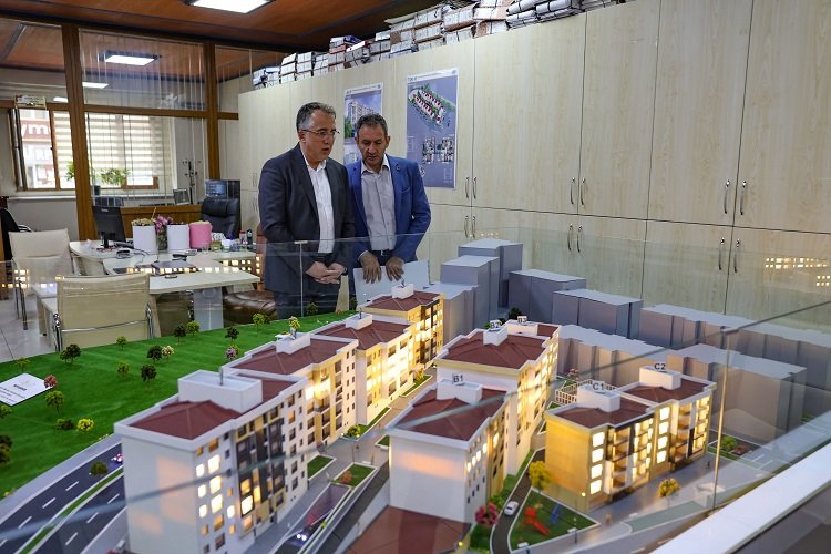 Nevşehir Belediyesi'nde tapu devirleri başladı -