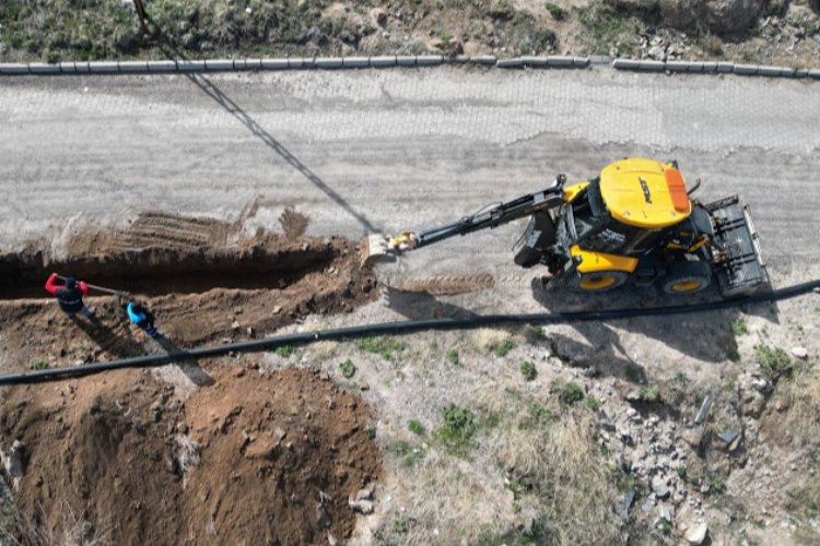Nevşehir Belediyesi'nden içme suyu hattı çalışması -