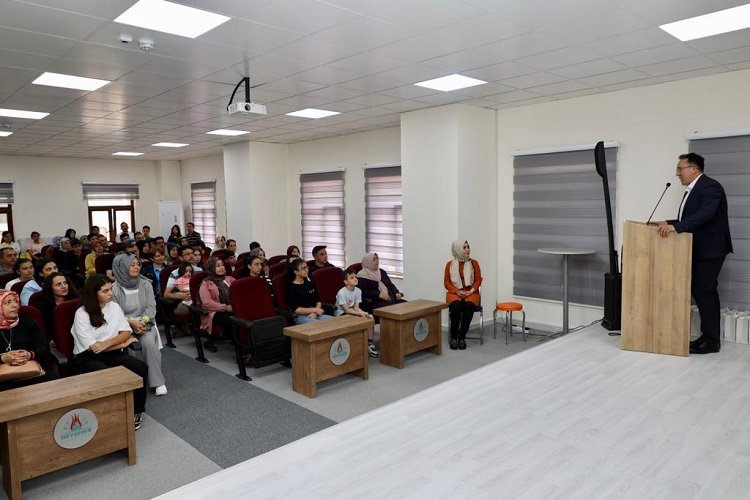 Nevşehir Belediyesi'nden LGS derecelerine ödül -