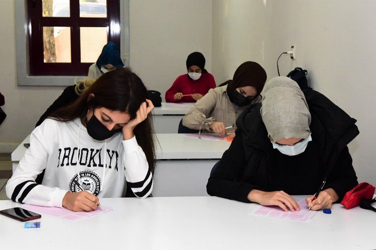 Nevşehir Belediyesi'nden YKS deneme sınavı -