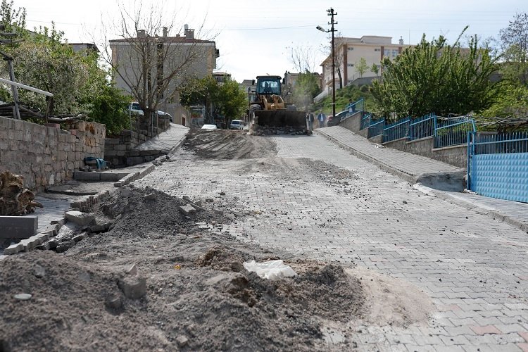 Nevşehir Belediyesi'nden yollara özel çalışma -