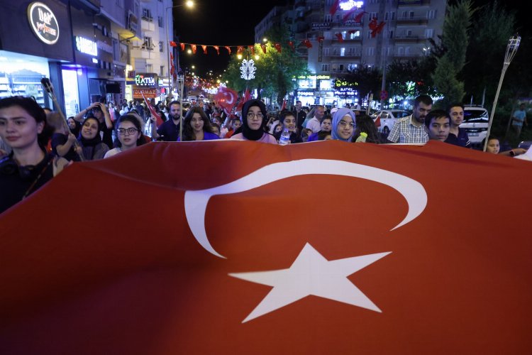 Nevşehir'de coşkulu fener alayı -