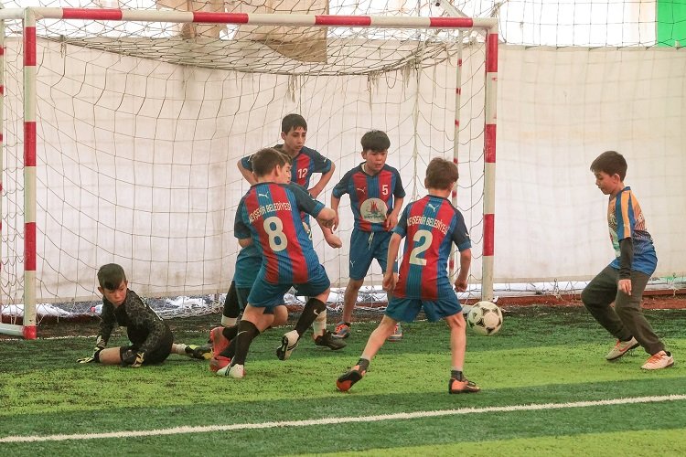 Nevşehir'de halı saha futbol turnuvası heyecanı -