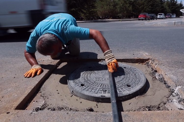 Nevşehir'de rögar kapaklarına düzenleme -