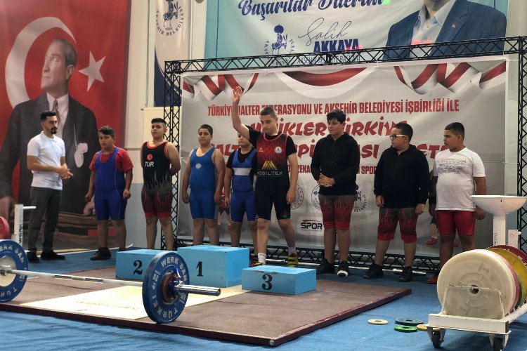 Nevşehir halterde şampiyon çıkardı -