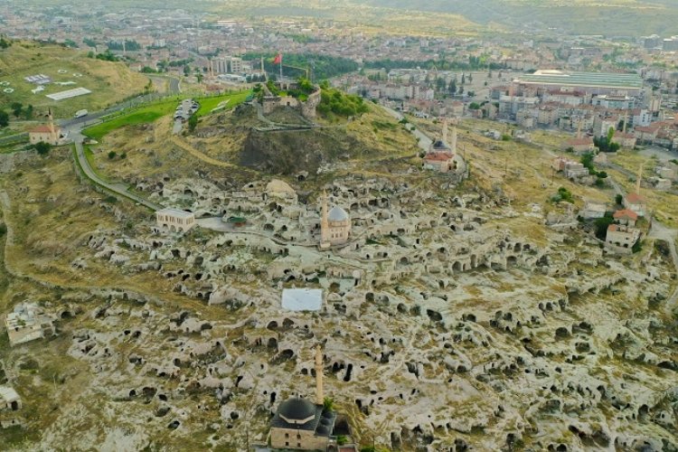 Nevşehir Kayaşehir'e ziyaretçi akını -