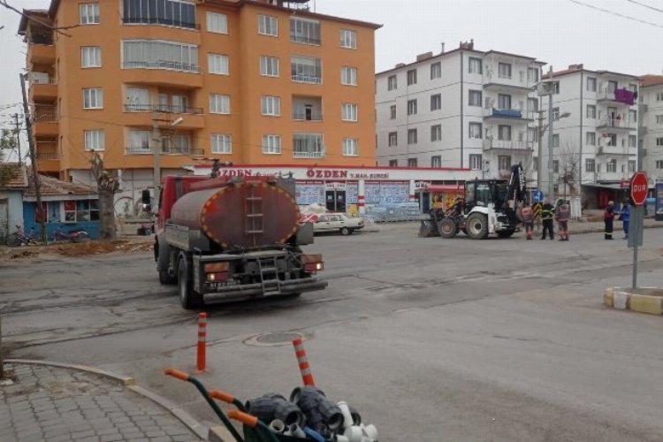 Niğde Bor’da doğalgaz borusu patladı -