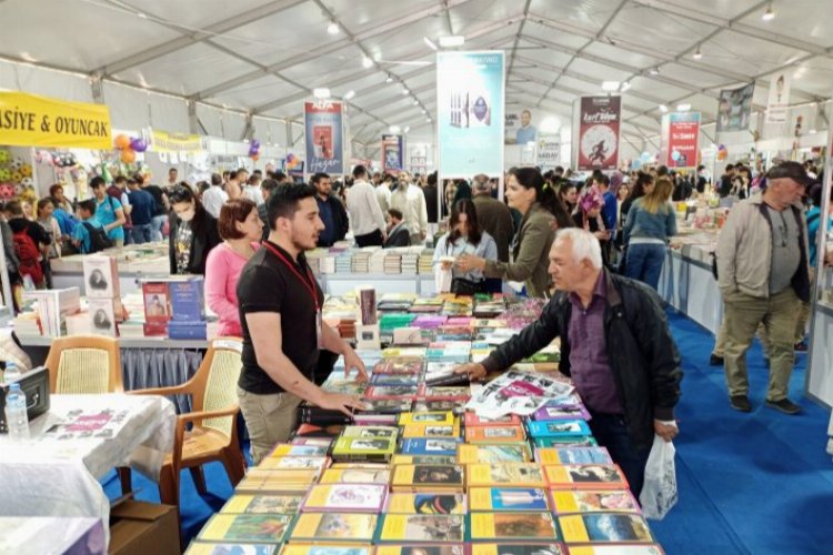 Niğde'de 5. Kitap Fuarı'na yoğun ilgi -