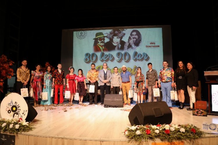 Niğde'de 80'ler 90'lar rüzgarı esti -