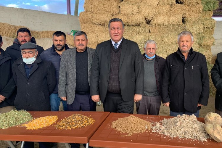 Niğde'de besiciler CHP'li Vekil Gürer'e dert yandı -