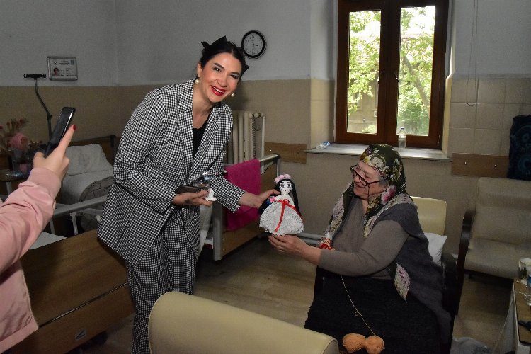 Nilay Dorsa'dan bayram ziyareti -