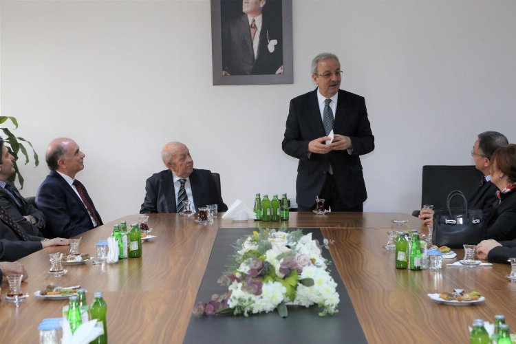 NNYÜ rektörlüğünde bayrak değişimi -