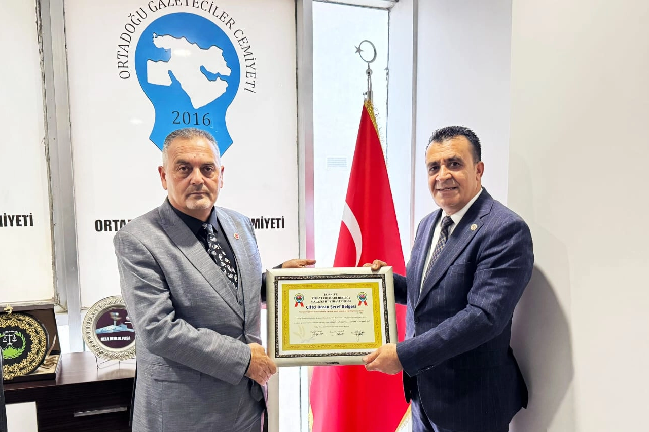 OGC Başkanı Aydın'a MZOB'tan 'Çiftçi Dostu Şeref Belgesi' -