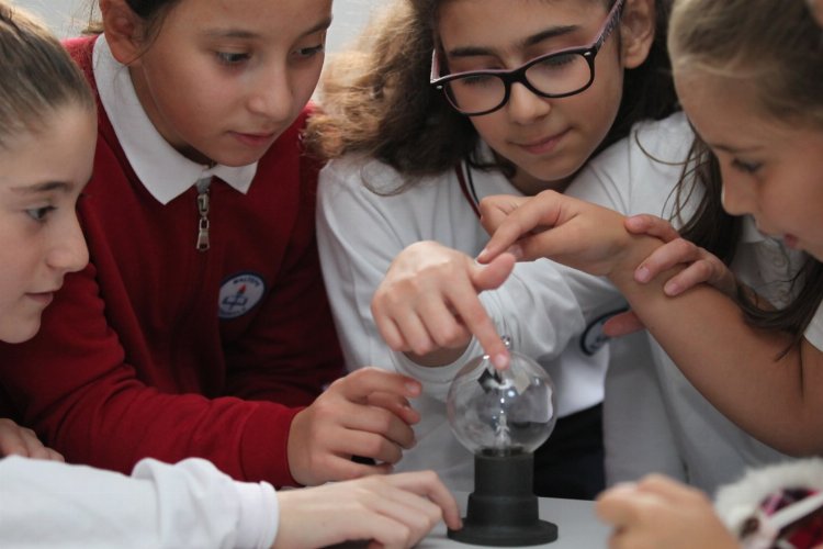 Okullaşmada kız çocukları rekor seviyeye ulaştı -