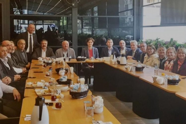 Ordu'daki CHP'liler İstanbul'da buluştu -
