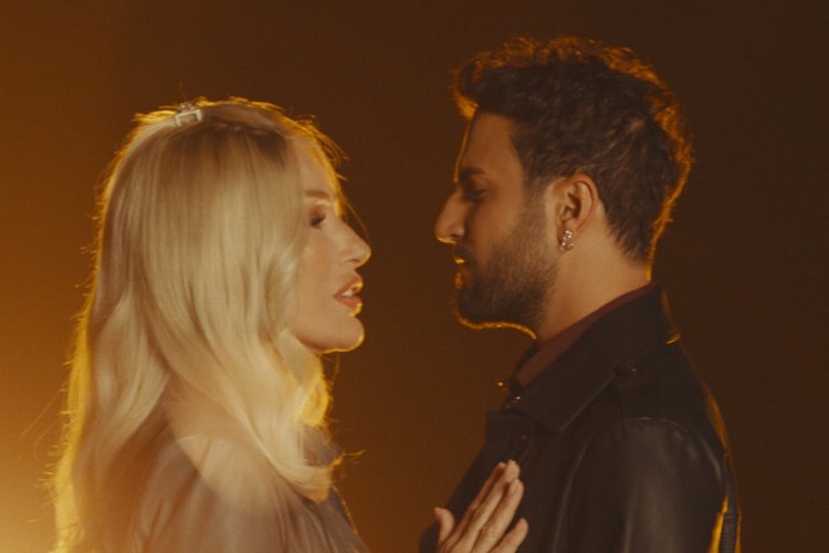 Örnek çiftten 'Manidar' buluşma! -