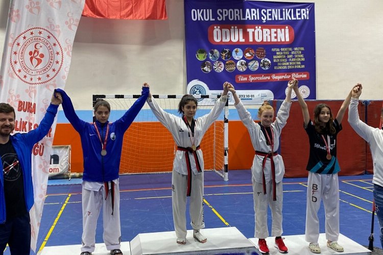 Osmangazili sporculardan çifte bayram -