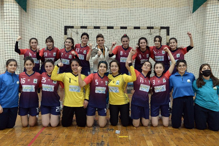 Osmangazili Sultanlardan ‘farklı’ galibiyet -