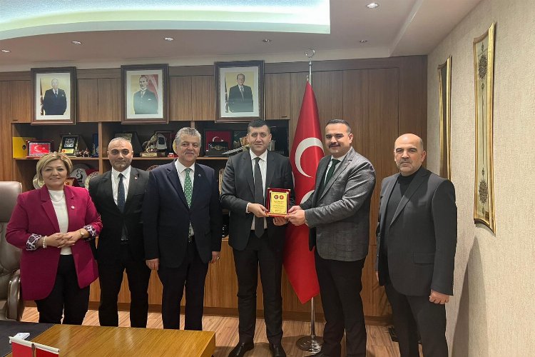 Pandemi kahramanlarından MHP'ye teşekkür -