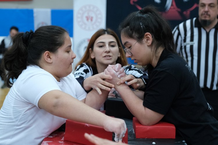 Para Bilek Güreşi heyecanı sona erdi -