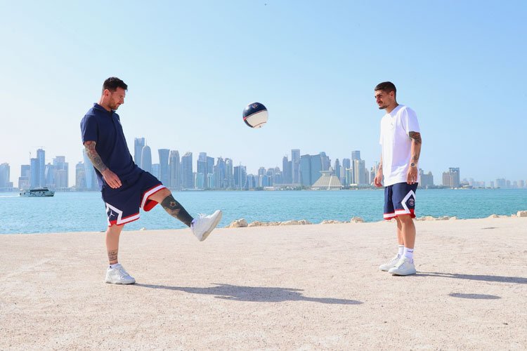 Paris Saint-Germain takımı Katar'da ağırlandı -