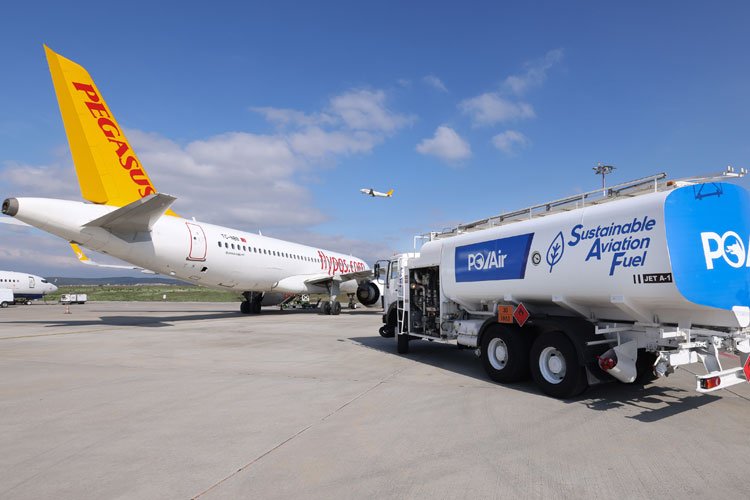 Pegasus, SAF ile Türkiye’de ilk uçuşunu gerçekleştirdi -