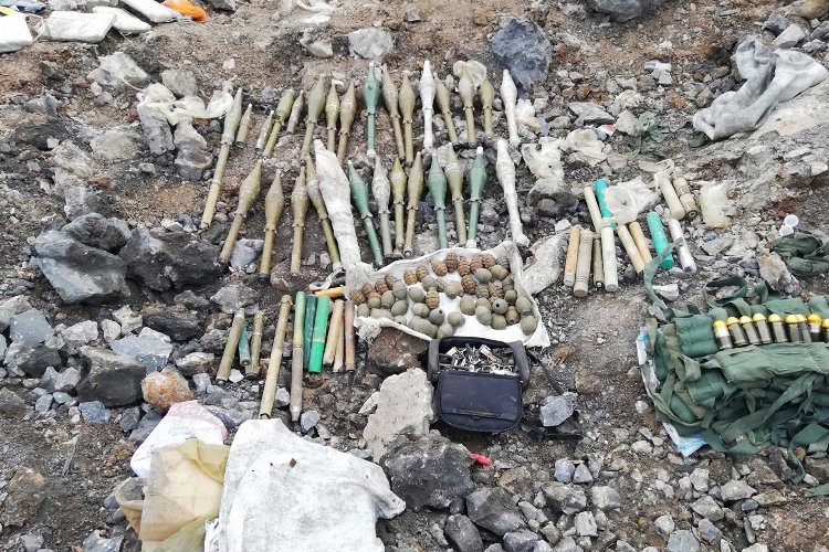 Pençe Kilit'te çok sayıda mühimmata el konuldu -