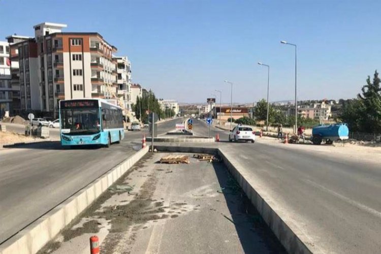 Petrol Caddesi kavşağına kavuşuyor -