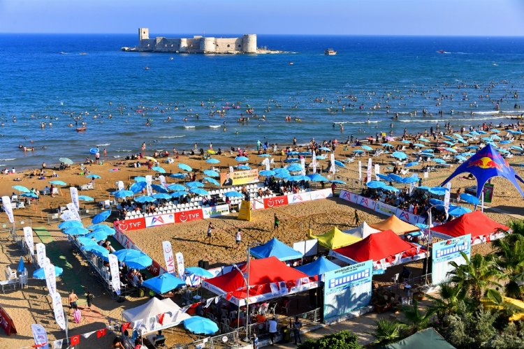 ‘Pro Beach Tour Plaj Voleybolu Mersin Etabı’ sona erdi -