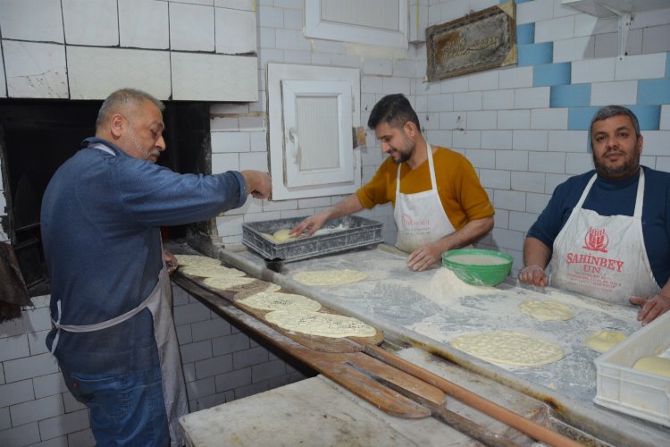 Çörek otlu pideye, yoğun ilgi -