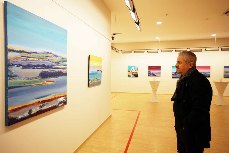 Ressam Ziver Kaplan'dan 'Dinginlik' sergisi -