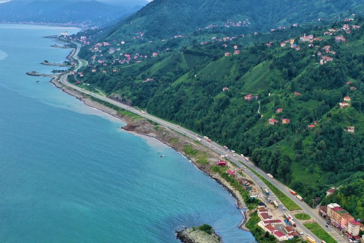 Rize'de Bozkale-Söğütlü arası ışıklandırılıyor -