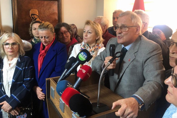 Rize'de eğitimci Bıyık, CHP'den aday adaylığını açıkladı -