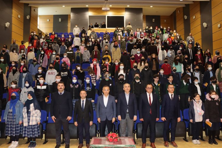 Rize'de 'Kitap Okuma Projesi' programı düzenlendi -