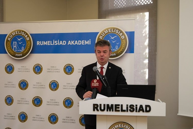 RUMELİSİAD’da Başkan Zarif Alp güven tazeledi -