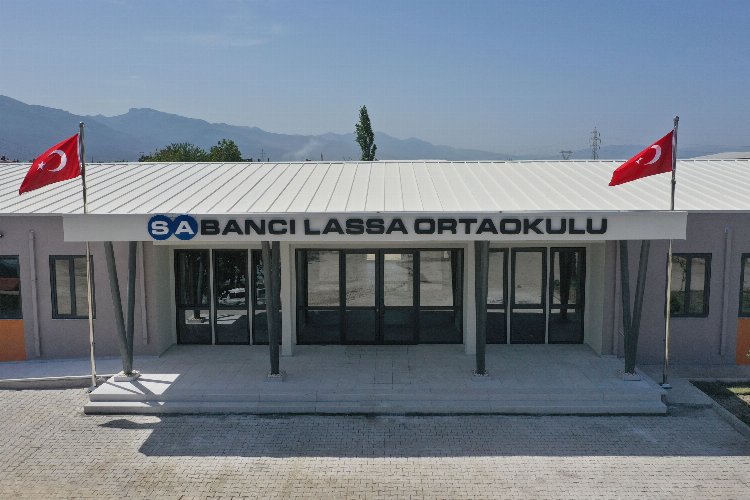 Sabancı Vakfı’ndan rekor sürede Hatay’da okulları açtı -