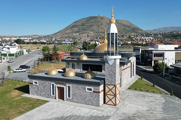Saçmacı Camii ibadete açılıyor -