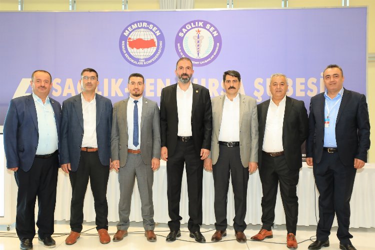 Sağlık-Sen Bursa'da Başkan Yünkül'e güven oyu -