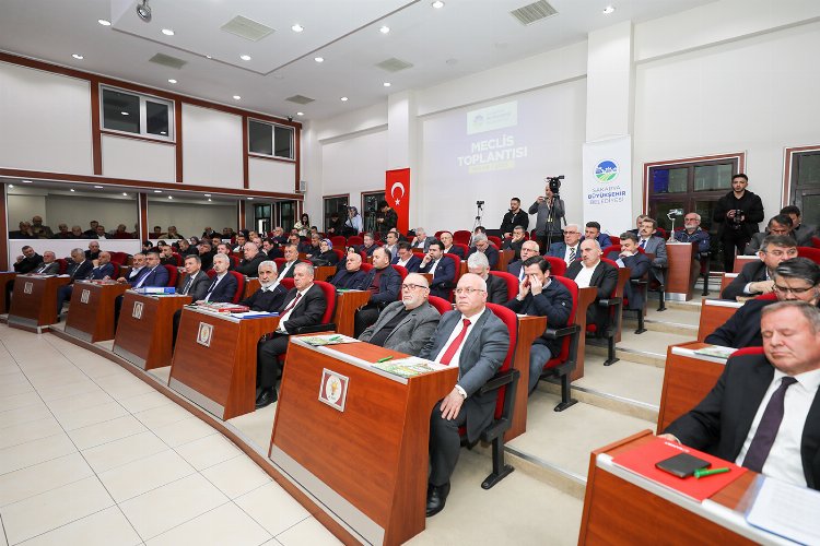 Sakarya Büyükşehir'de encümen ve ihtisas komisyonları seçildi -