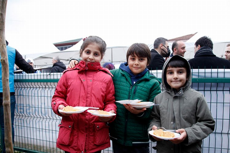 Sakarya Büyükşehir Aşevi hizmete açıldı -