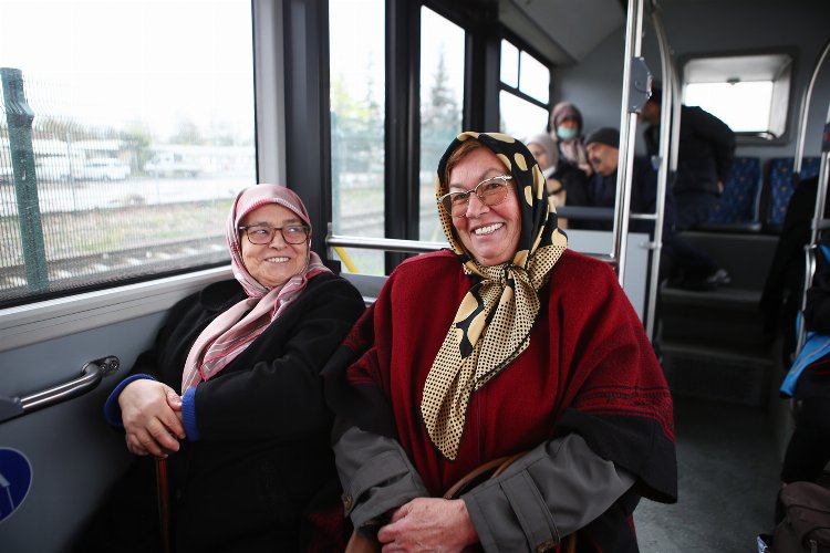 Sakarya Büyükşehir ilk kafileleri uğurladı: Termal tatille huzur buluyorlar -