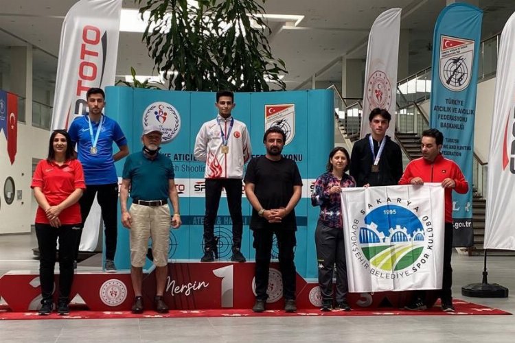 Sakarya Büyükşehir sporcuları hedefi boş geçmedi -