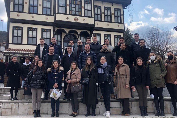 Sakarya Büyükşehir turizmcilere şehrin doğal ve tarihi güzellikleri gezdirdi -
