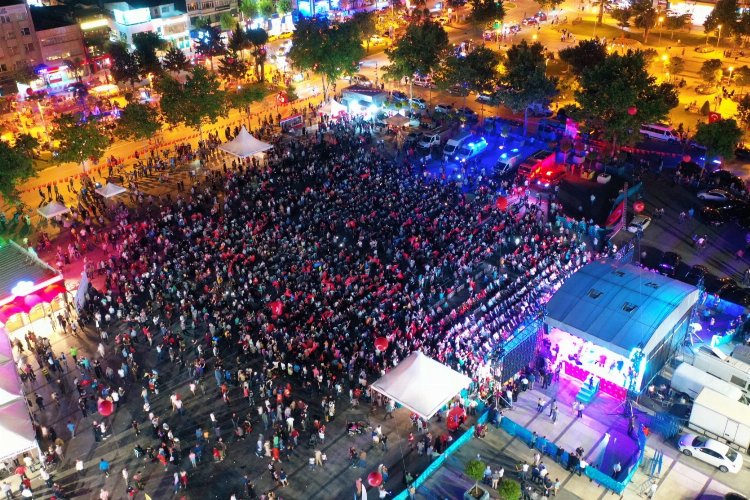 Sakarya'da etkinlikler için gece seferleri ücretsiz -
